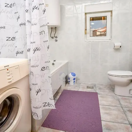 Apartment Karabatic *