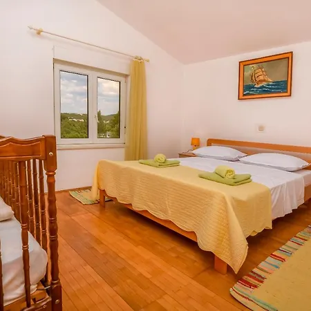Apartment Karabatic Rogoznica (Sibenik-Knin)